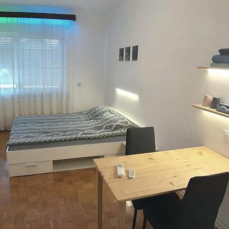 Roomserv Ljubljana Extérieur photo